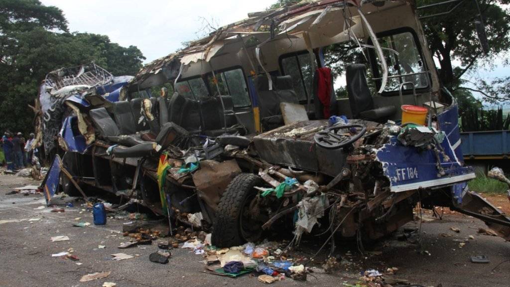 Im afrikanischen Land Simbabwe kommt es mit trauriger Häufigkeit zu schweren Busunfällen. (Archiv)