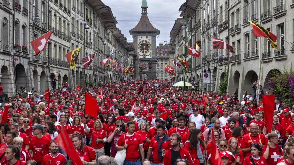 Die Route führte durch die Altstadt zum Bärengraben und von dort den Aargauerstalden hinauf zum Stadion.