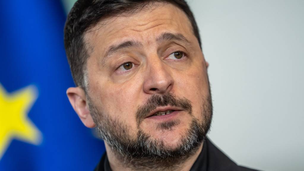 Selenskyj bietet Putin Treffen an - Kreml pocht auf Donbass