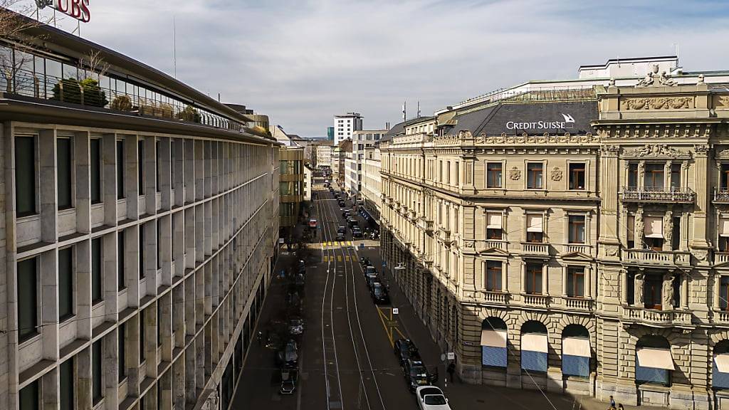 Schweizer Firmen rechnen angesichts der schwierigen Wirtschaftslage mit einer etwas trüberen Beschäftigungssituation. Vor allem im Finanz- und Immobiliensektor wird ein Rückgang des Einstellungstempos erwartet. (Symbolbild)