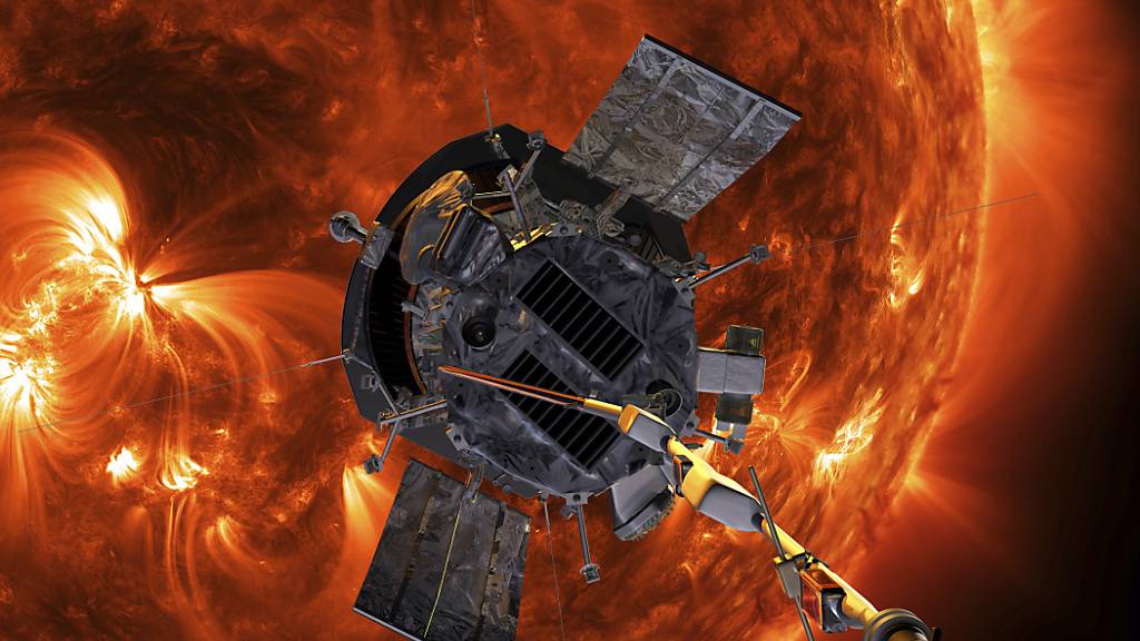 Die Sonde «Parker Solar Probe» flog näher an die Sonne als je ein Objekt zuvor. Ihre Systeme und Instrumente haben extreme Hitze und Geschwindigkeit unbeschadet überstanden, teilte die Nasa nun mit. (Archivbild)