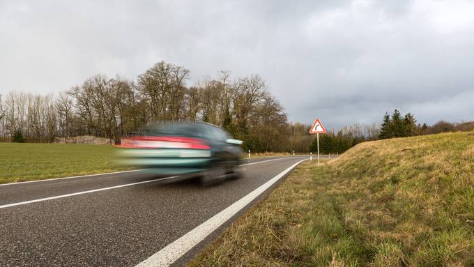 Mit fast 60 km/h zu viel: Kapo Aargau erwischt zwölf Schnellfahrer