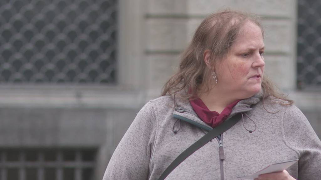 Gedenkanlass für KESB-Opfer in Bern