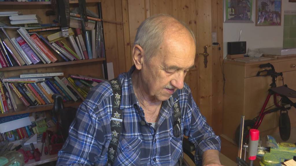 Mosnanger Ehepaar baut traditionelle Weihnachtskrippen