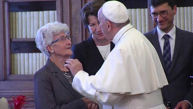 Leuthard-Mutter beim Papst