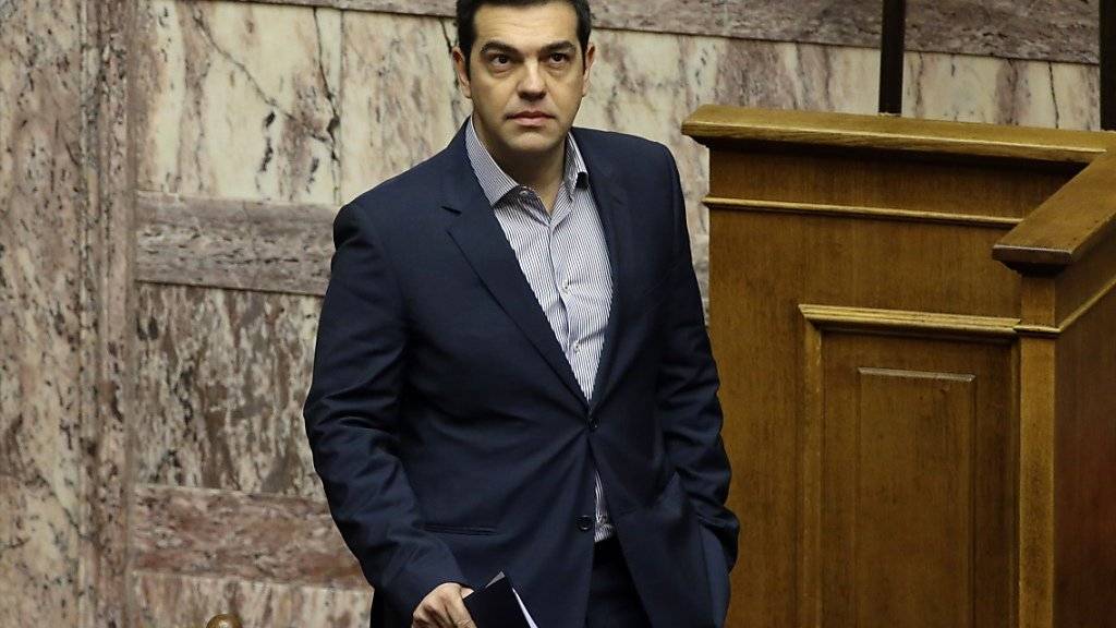 Der griechische Regierungschef Alexis Tsipras zeigt sich  bestürzt über die neue Flüchtlingstragödie bei Kalymnos. (Archiv)