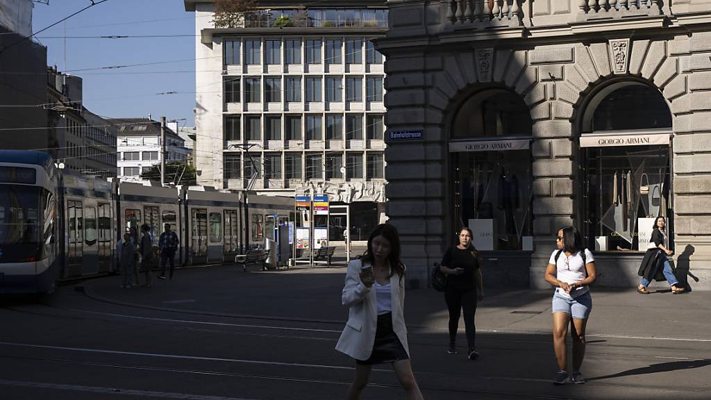 Am Paradeplatz kehrt Ruhe ein: Die UBS und der Zürcher Finanzblog «Inside Paradeplatz» kommen zu einer Einigung bezüglich eines kritischen Beitrags zur Credit Suisse. (Symbolbild)