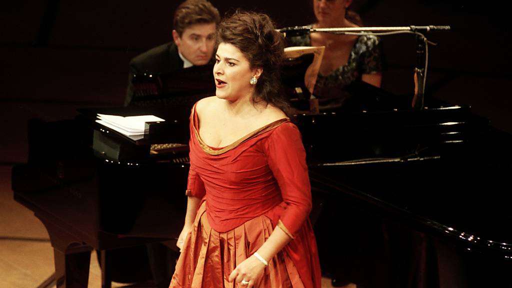 Für sie geht laut eigenen Angaben ein Traum in Erfüllung: Die italienische Mezzosopranistin Cecilia Bartoli wird Leiterin der Oper von Monte Carlo. (Archivbild)