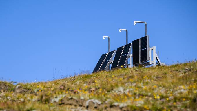 Adelboden stimmt für Bergbahn-Grossprojekte und Alpine Solaranlage