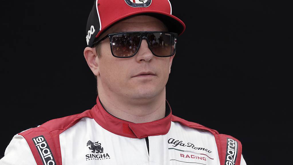 Auch Kimi Räikkönen muss sich derzeit anders beschäftigen