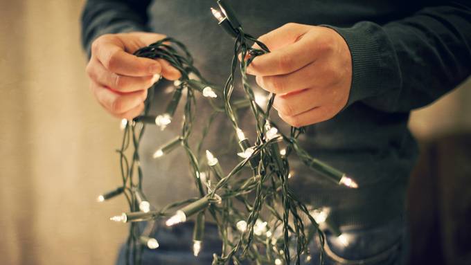 Schweizer kaufen dieses Jahr (fast) keine Weihnachtsbeleuchtung