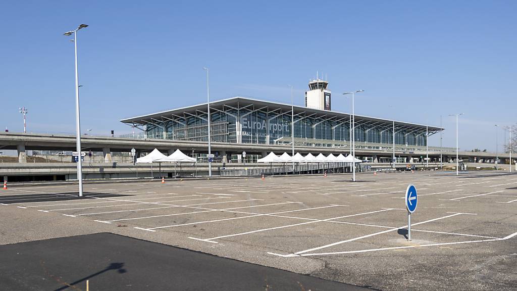 Jet Aviation baut Stellen am Euroairport ab: Bild vom 4. April.