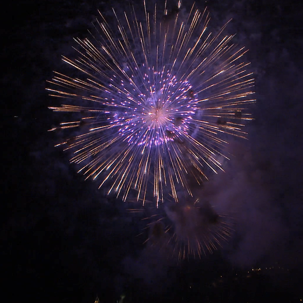 Zürich startet mit spektakulärem Feuerwerk ins Jahr 2024