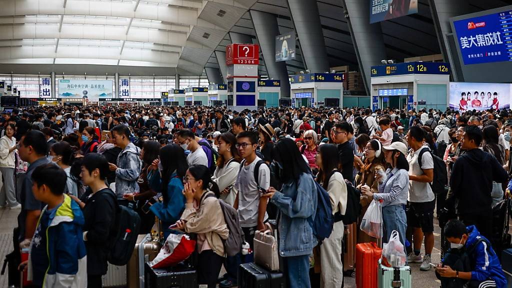 Ansturm in Beijing: Chinas Inlandstourismus boomt zur Festwoche «Golden Week» um den Nationalfeiertag dieses Jahr. (Archivbild)