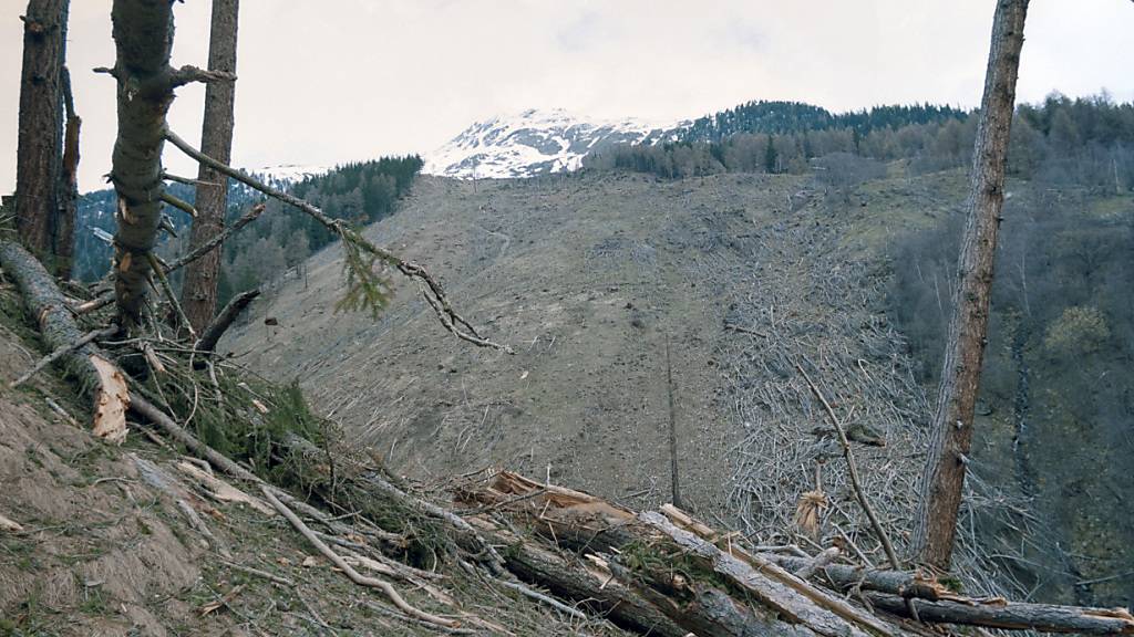 Der Klimawandel intensiviert Naturgefahren in den Alpen.