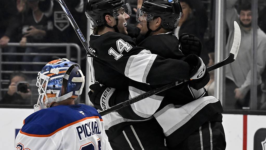 Kevin Fiala jubelt über seinen Treffer gegen die Edmonton Oilers