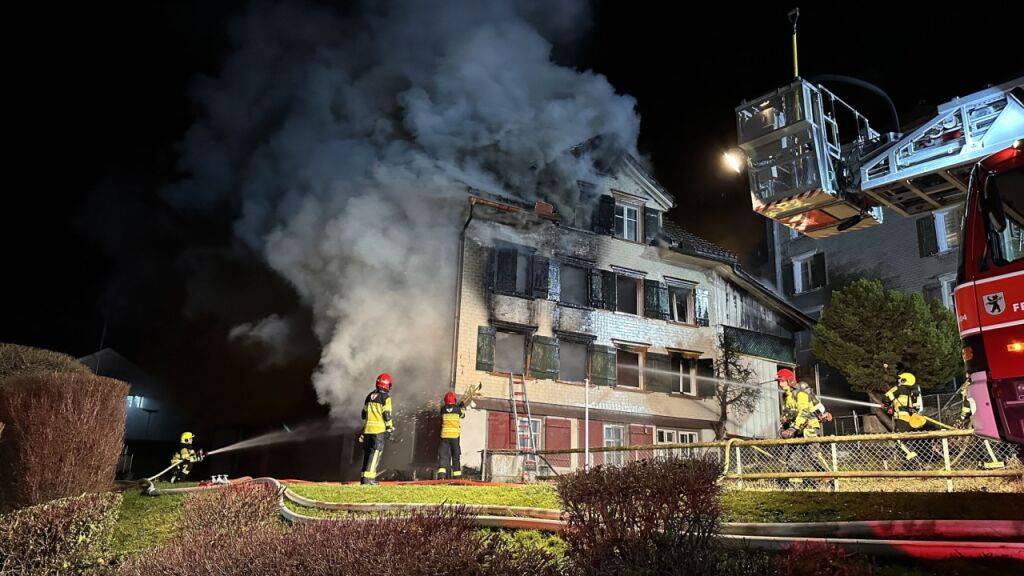 Am 14. Dezember 2023 brach in einem leerstehenden Haus in Herisau ein Feuer aus.