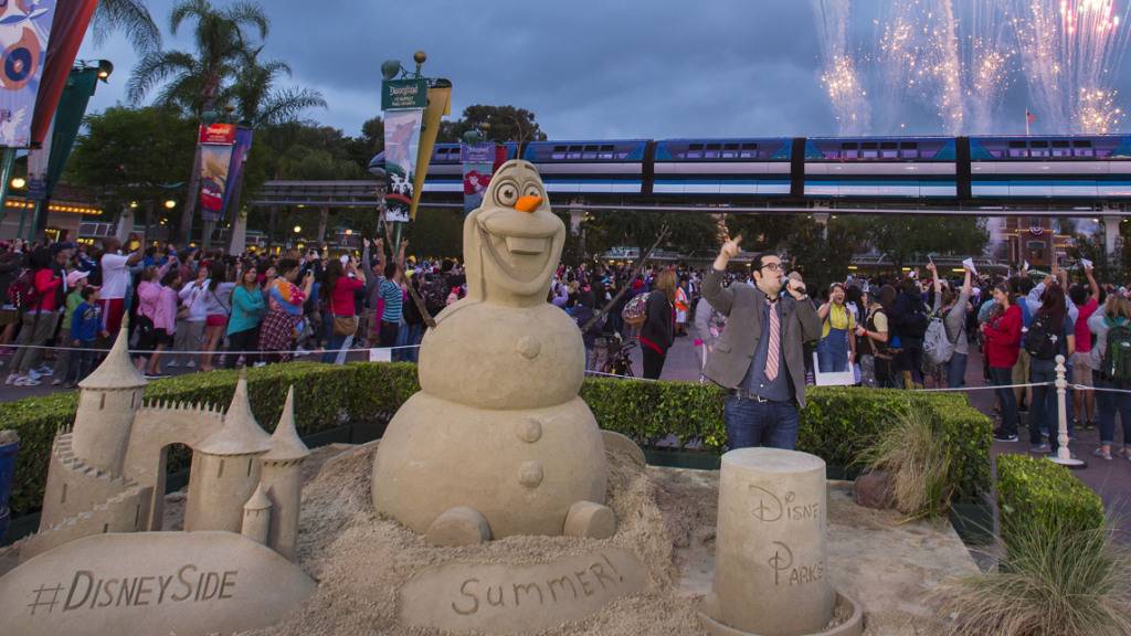 Die US-Freizeitparks ziehen wieder mehr Besucherinnen und Besucher an. Davon profitiert der Unterhaltungskonzern Disney. (Archivbild)
