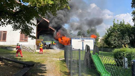 Asyl-Wohncontainer in Buchs ausgebrannt – grosser Sachschaden