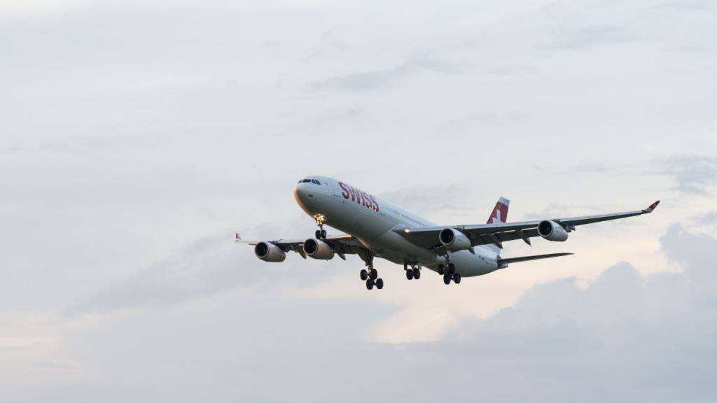 Die Swiss führte einen Sonderflug von Maskat nach Zürich für gestrandete Schweizerinnen und Schweizer durch. (Archivbild)