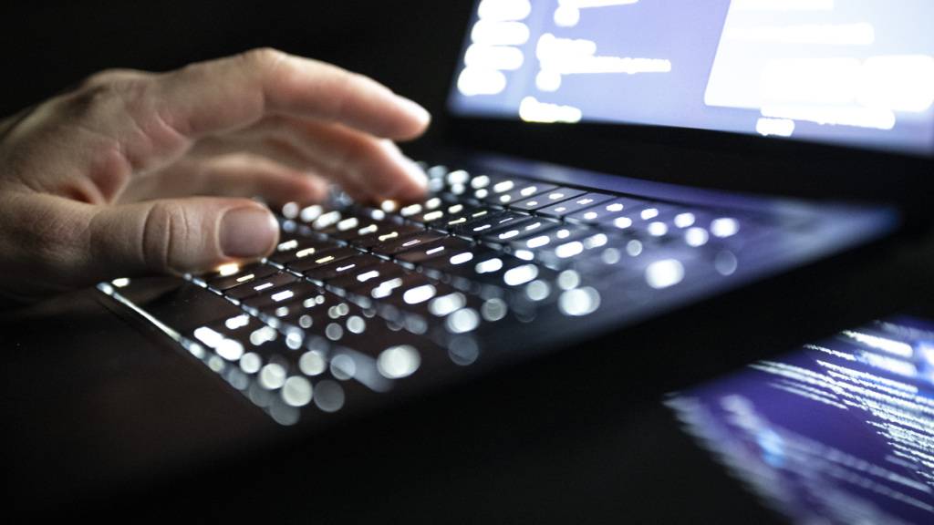 In Graubünden kam es zu einem ähnlichen Cyberangriff wie beim Bund. (Symbolbild)