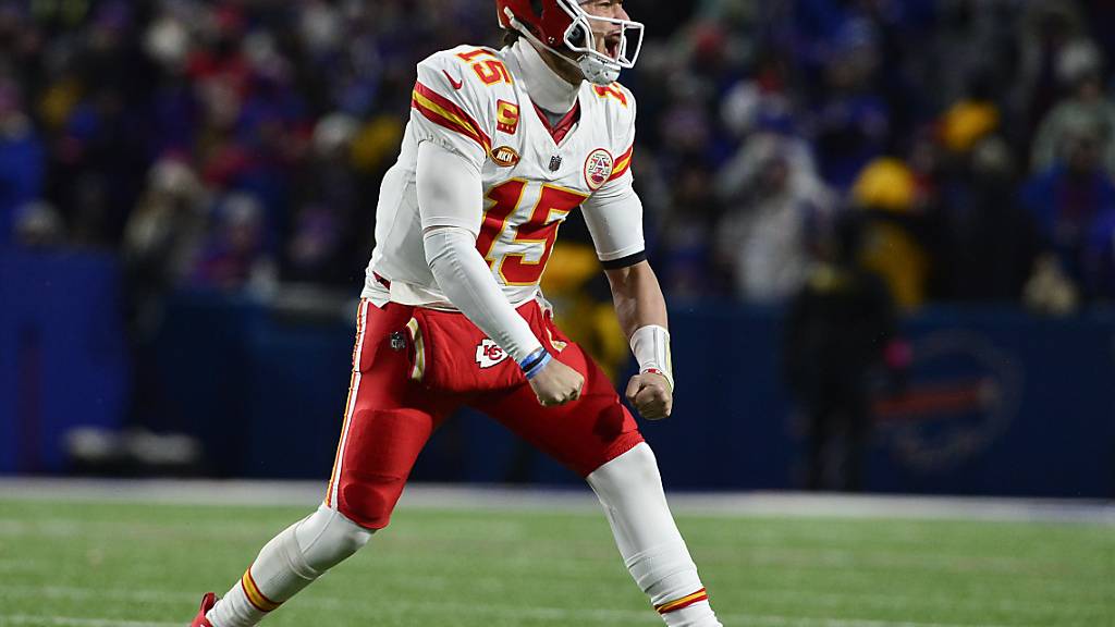 Patrick Mahomes, Quarterback der Kansas City Chiefs, freut sich über den Playoff-Erfolg gegen die Buffalo Bills
