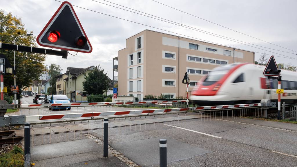 Bahnübergang_Derendingen_HanspeterBärtschi