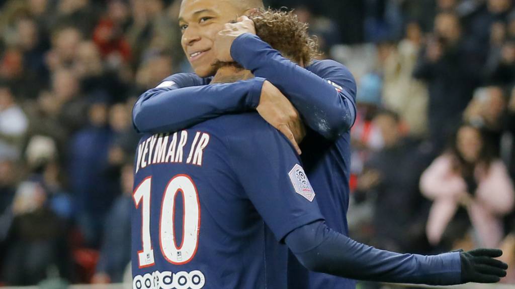 Mbappé und Neymar feiern das 1:0