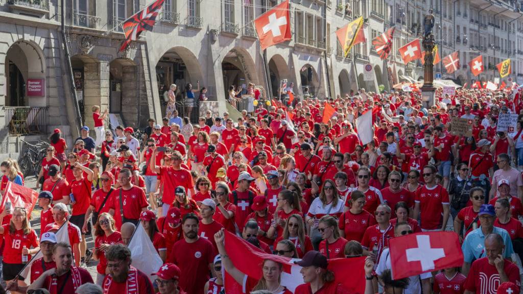 Die Frauen-EM in der Schweiz sorgt vor Ort und vor den Fernsehgeräten für Rekorde