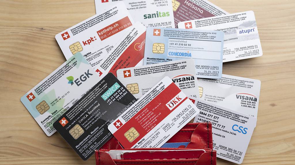 Der Kanton Zürich muss wegen teureren Krankenkassenprämien rund zehn Millionen mehr für die Prämienverbilligung ausgeben. (Symbolbild)