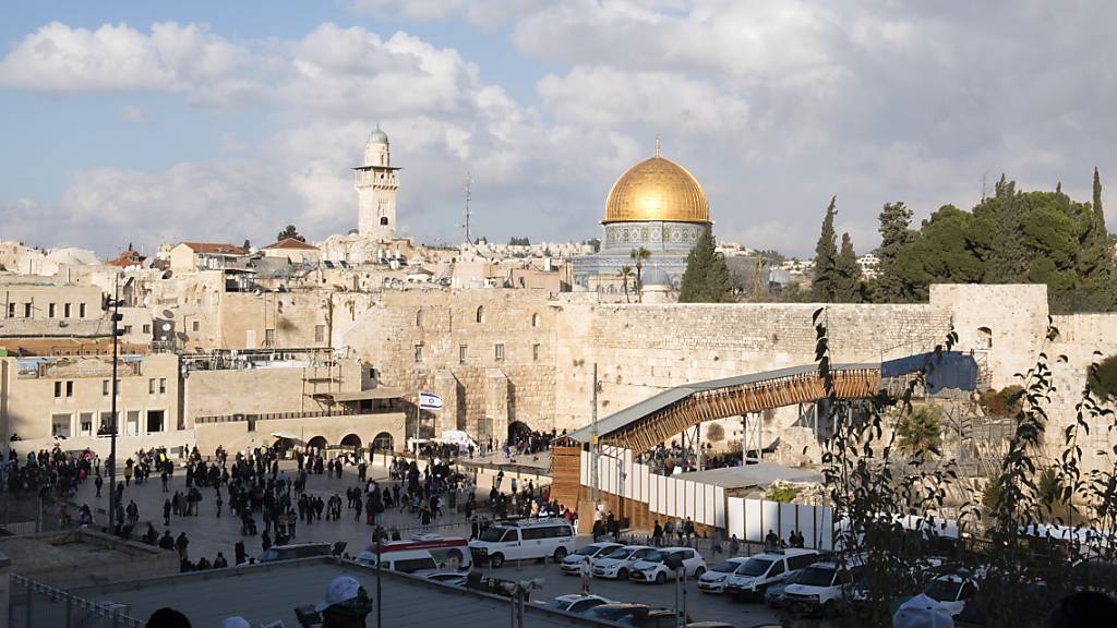Der Tempelberg in Jerusalem ist wegen des grassierenden neuen Coronavirus geschlossen. (Archivbild)