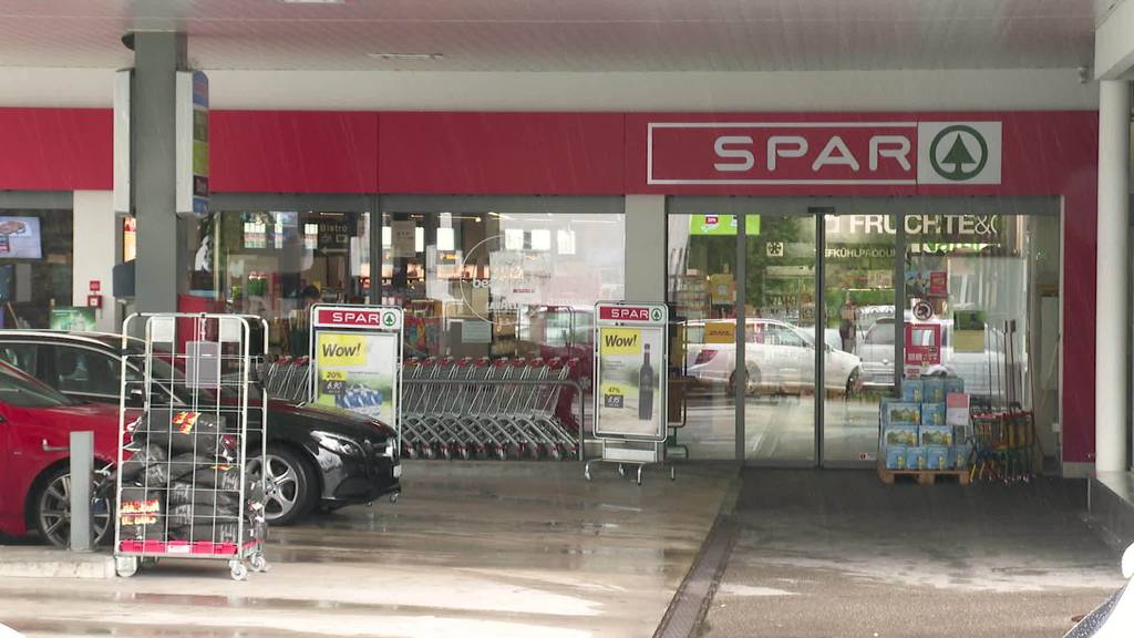 Überfall in Amriswil: Mann mit Tattoo raubt Spar-Filiale aus