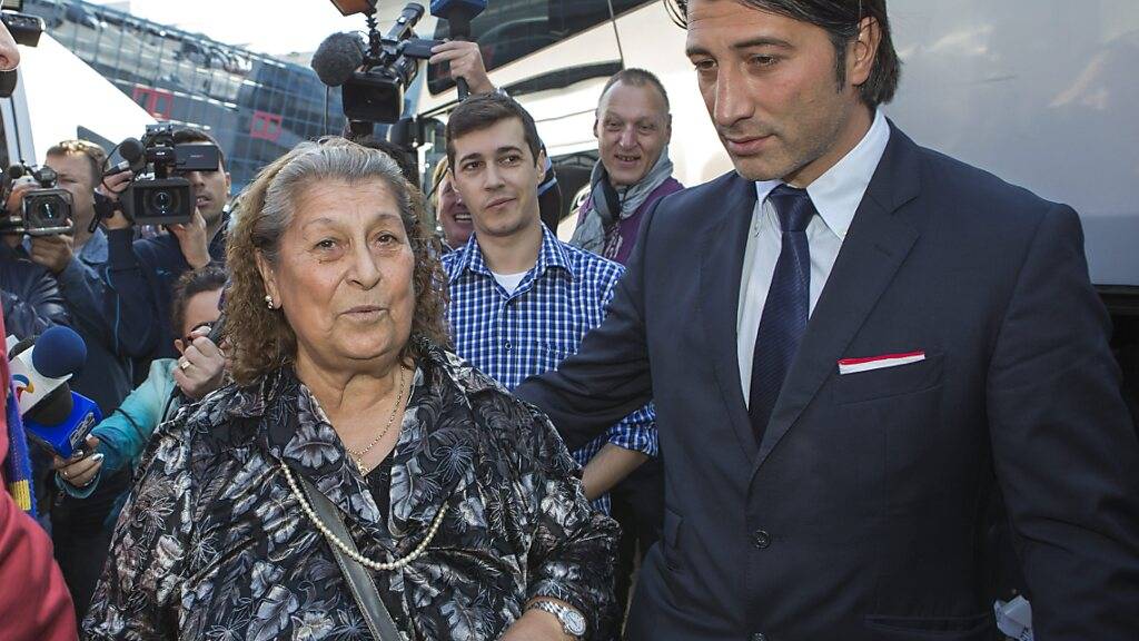 Emine Yakin an der Seite des heutigen Nationaltrainers Murat Yakin