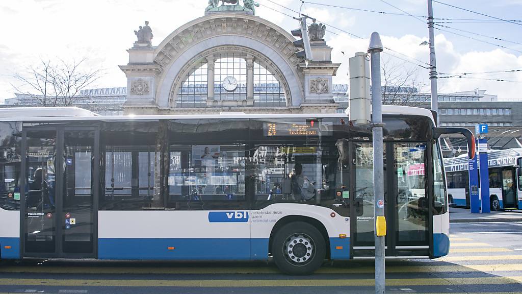 Die Verkehrsbetriebe Luzern haben zu hohe Subventionen bezogen. (Archivbild)