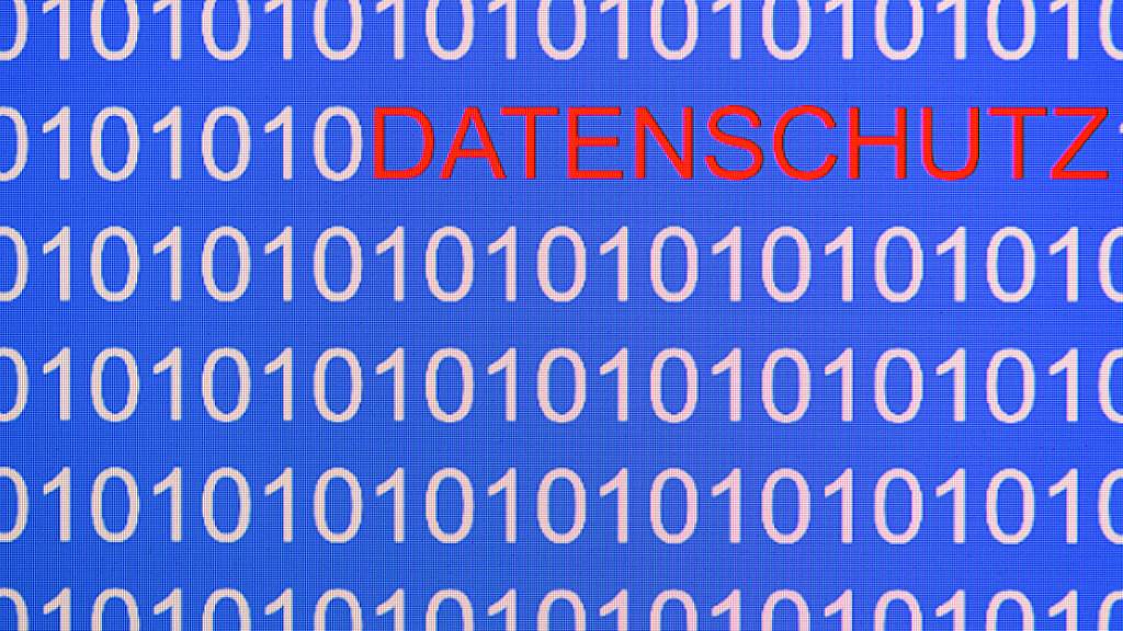 Noch keine Äquivalenz-Empfehlung für den Schweizer Datenschutz: EU-Kommission will zuerst einen wichtigen Entscheid des EU-Gerichtshofes zu Datentransfers abwarten. (Archiv)