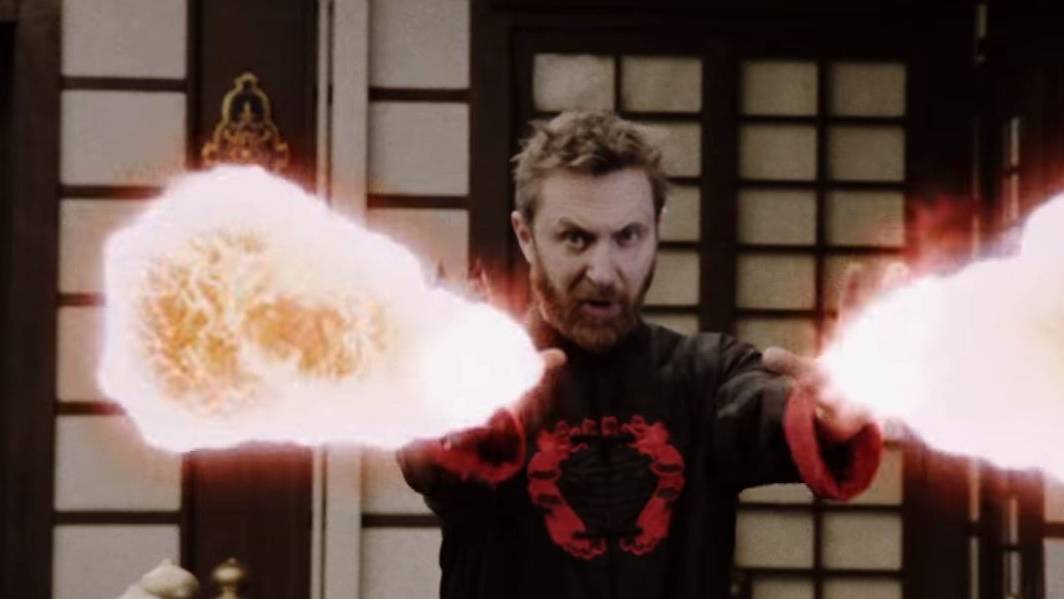 David Guetta spielt Kung-Fu-Superschurken