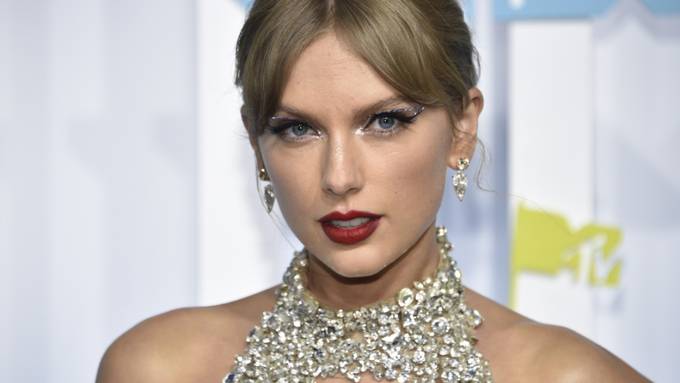 Taylor Swift belegt als erste Sängerin die gesamte Top 10 der US-Charts