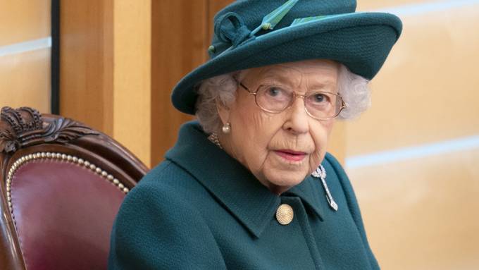 Ärzte empfehlen Queen Elizabeth zwei Wochen Ruhe