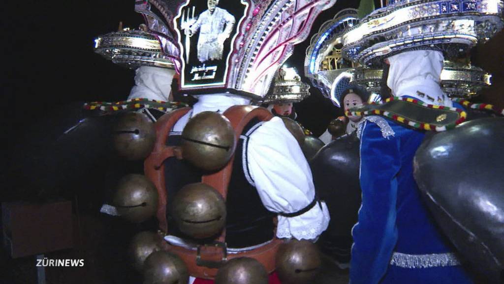 Traditionelles Silvesterchlausen im Appenzellerland