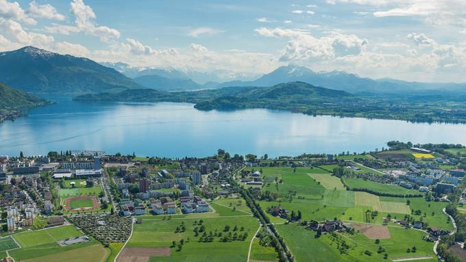 Kanton Zug verzichtet auf Steuererhöhung