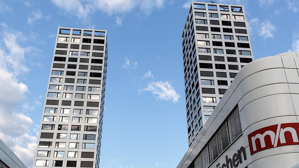 Das junge Quartier Chur West mit dessen bildprägenden Zwillingstürmen soll der urbane Gegenpol zum historischen Zentrum werden. (Archivbild)