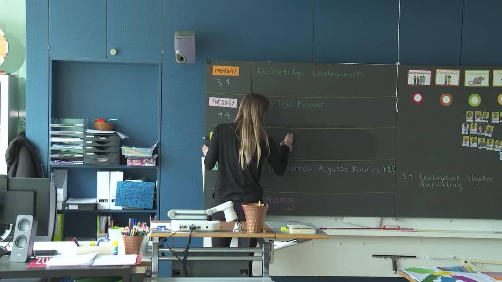 Höhere Pensen für Lehrer: Knappes Ja im Kantonsrat