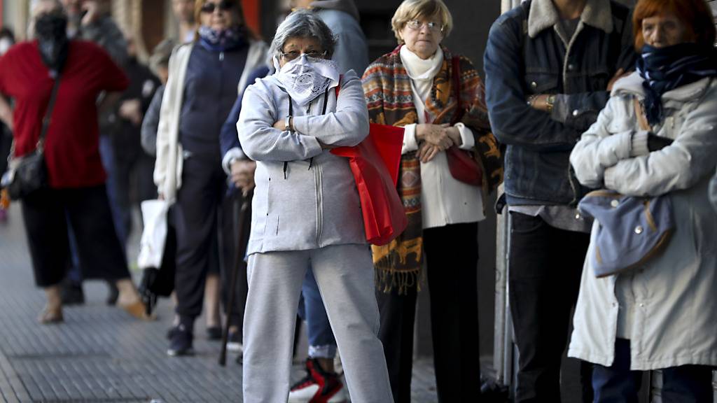 Das von einer schweren Wirtschaftskrise gebeutelte Argentinien will Staatsschulden später zurückzahlen. (Symbolbild)