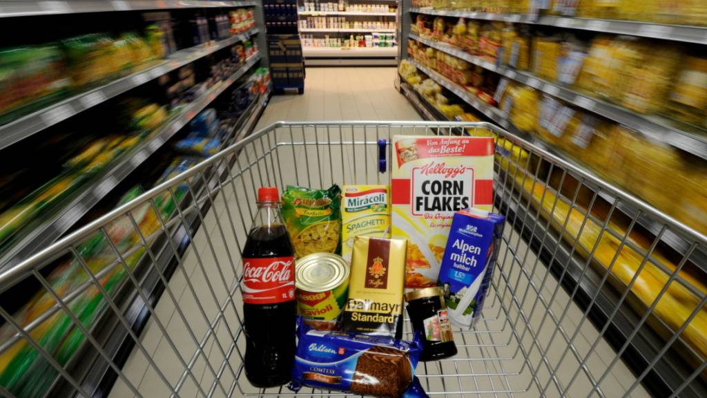 Das Jahr 2023 hat Deutschlands Konsumenten mit der zweithöchsten Teuerungsrate seit der Wiedervereinigung belastet. Im Jahresschnitt legten die Verbraucherpreise um 5,9 Prozent zu. (Archivbild)
