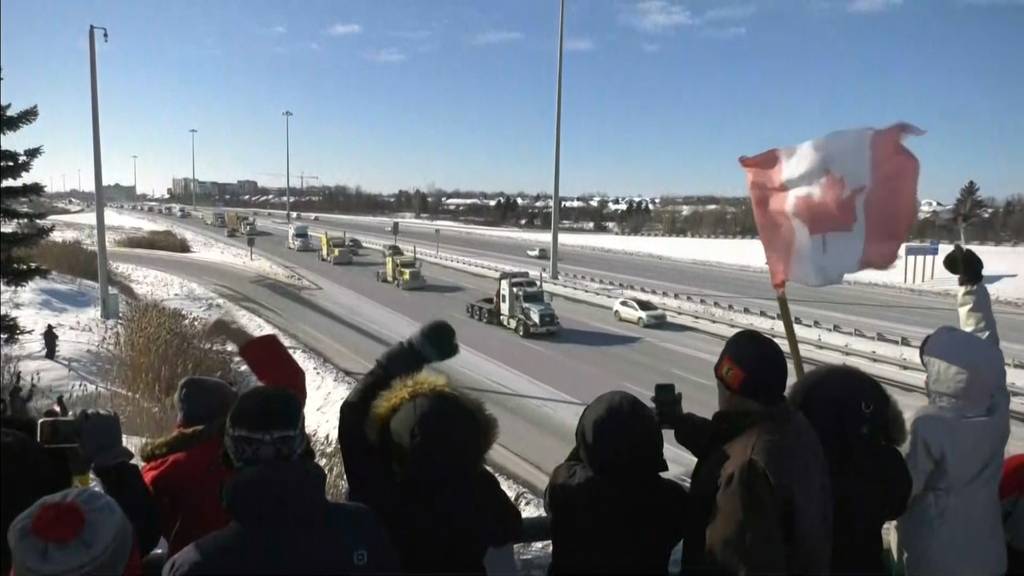 Hunderte Trucker demonstrieren gegen Corona-Vorgaben