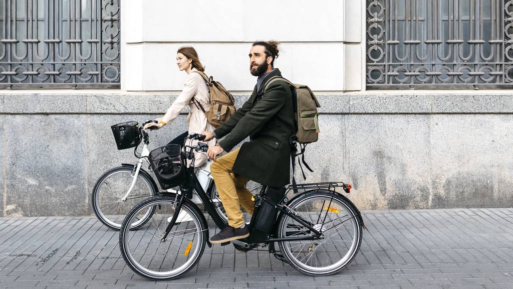 Kennst du die aktuellen Verkehrsregeln für Velos & E-Bikes?