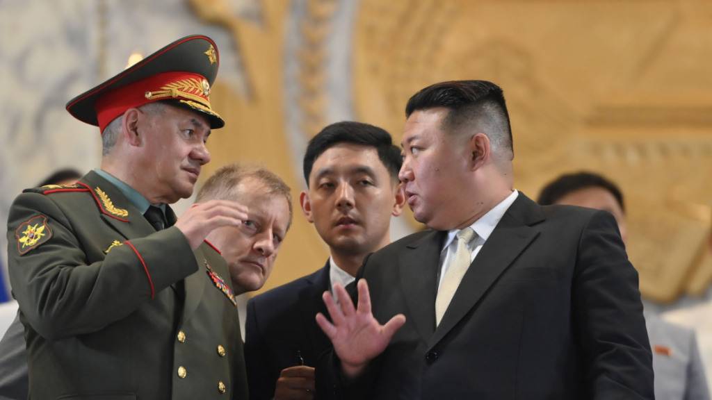 Kim Jong Un plant angeblich Waffendeal mit Putin