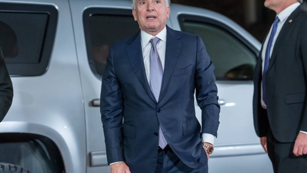 Steve Witkoff, Sondergesandter der Vereinigten Staaten, kommt am Kanzleramt an. Foto: Michael Kappeler/dpa