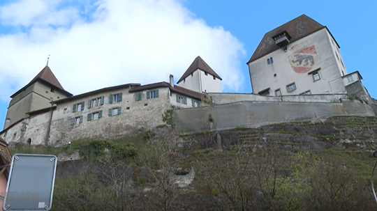 Sanierung im Schloss Burgdorf: Laser beseitigt Brandschäden