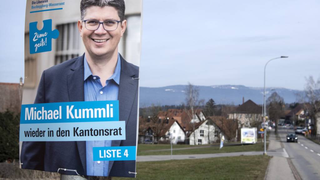An Kantonsstrassen innerorts sollen im Thurgau Wahlplakate künftig ohne Bewilligung angebracht werden können. (Archivbild)